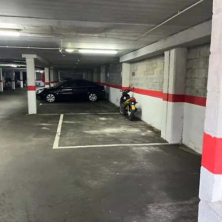 Puertu Chicu Con Opcion A Plaza De Garaje Privada En * Llanes