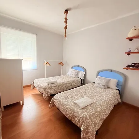 Apartment Apartamento Puertu Chicu, Playa Y Centro A Pie, Garaje Privado Opcional *