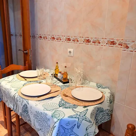 Apartamento Puertu Chicu, Playa Y Centro A Pie, Garaje Privado Opcional Apartment *