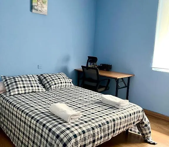 Puertu Chicu Con Opcion A Plaza De Garaje Privada En