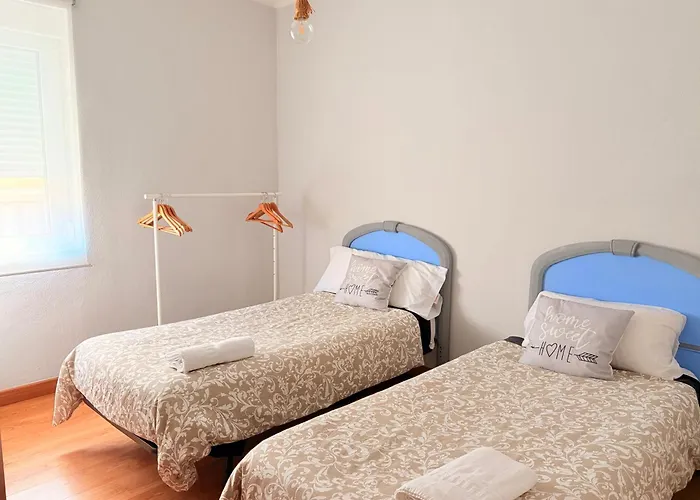 Puertu Chicu Con Opcion A Plaza De Garaje Privada En Apartment