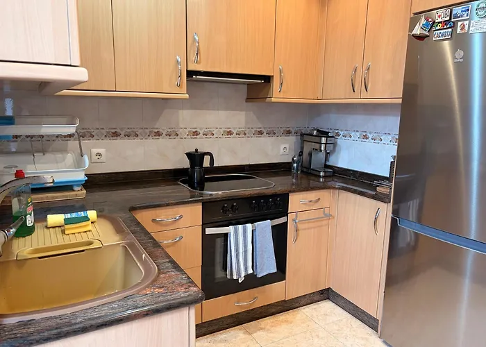 Puertu Chicu Con Opcion A Plaza De Garaje Privada En *